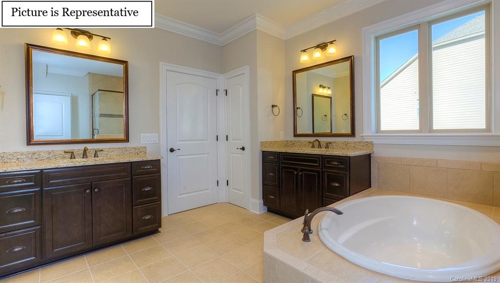 113 S Centurion Lane Mount Holly NC 28120