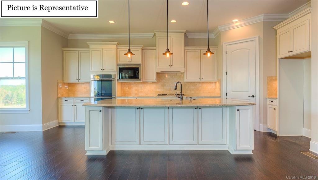 113 S Centurion Lane Mount Holly NC 28120