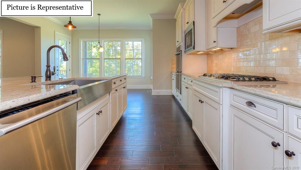 113 S Centurion Lane Mount Holly NC 28120