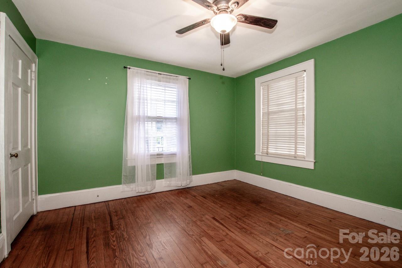 416 S Race Street Statesville NC 28677