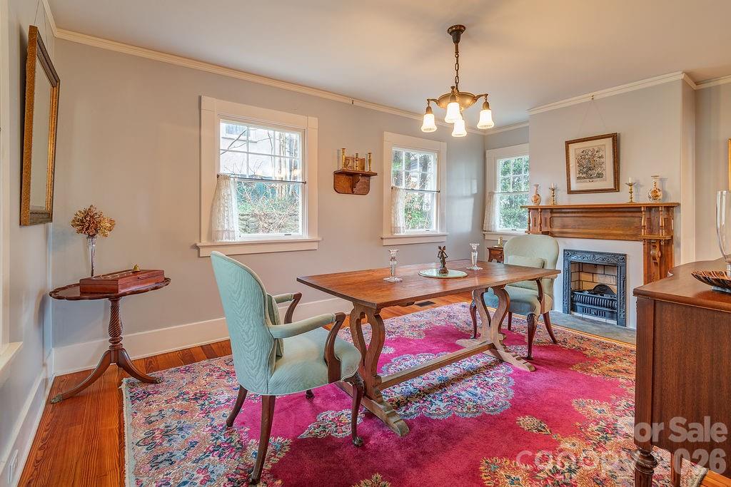 2 Hillside Walk Asheville NC 28801