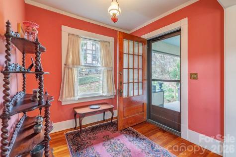 2 Hillside Walk Asheville NC 28801