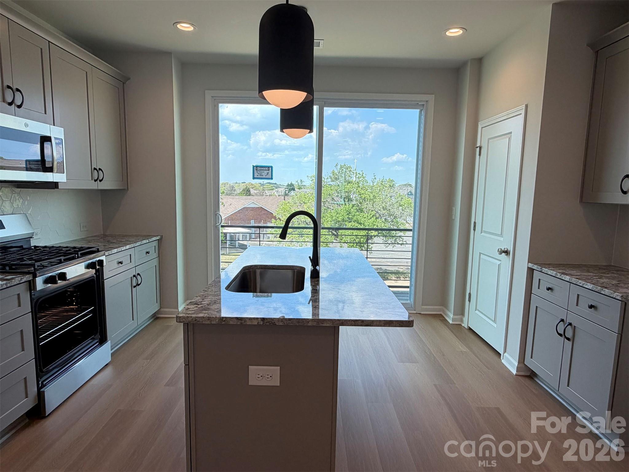 1614 Spring Street Charlotte NC 28206