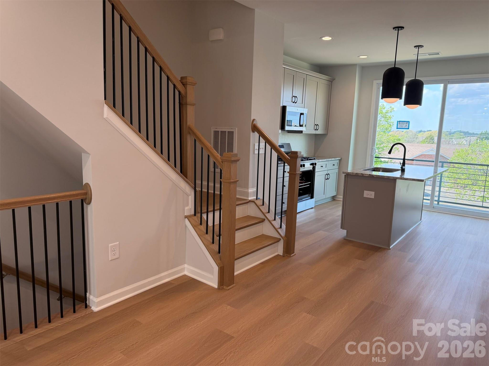 1614 Spring Street Charlotte NC 28206
