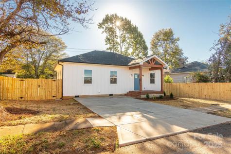 719 Smith Street Shelby NC 28150