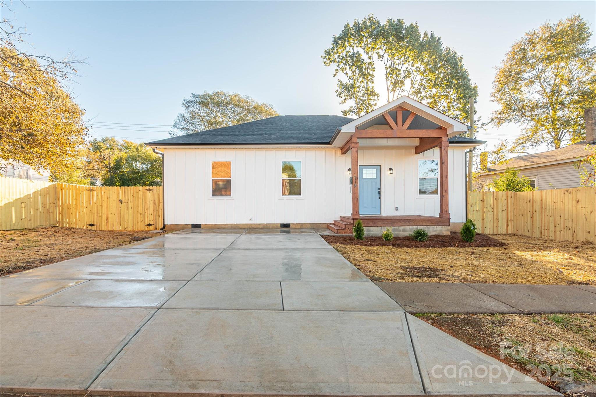 719 Smith Street Shelby NC 28150