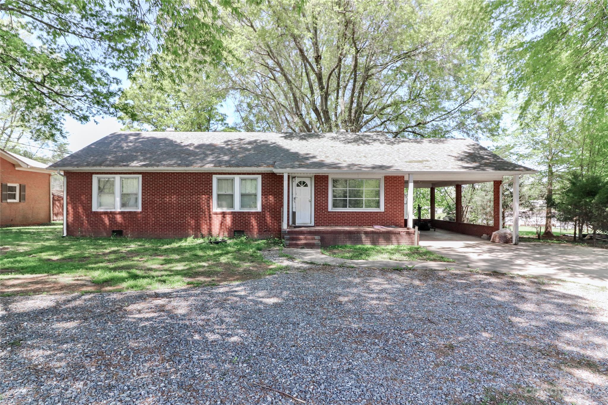 225 Shinnville Road Mooresville NC 28115