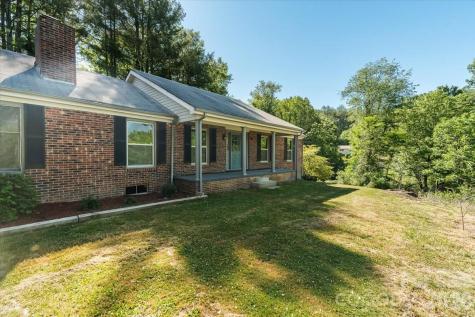 14 Jack Sullins Road Spruce Pine NC 28777