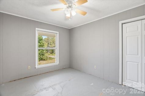 14 Jack Sullins Road Spruce Pine NC 28777