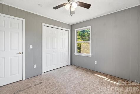 14 Jack Sullins Road Spruce Pine NC 28777