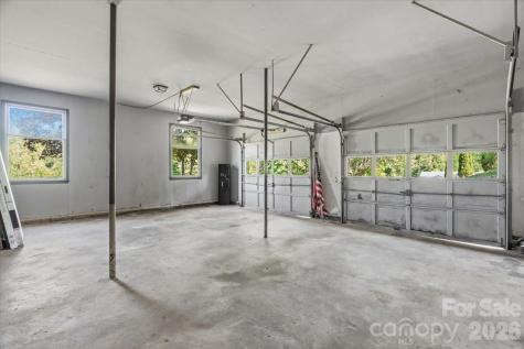 14 Jack Sullins Road Spruce Pine NC 28777
