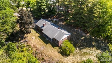 14 Jack Sullins Road Spruce Pine NC 28777