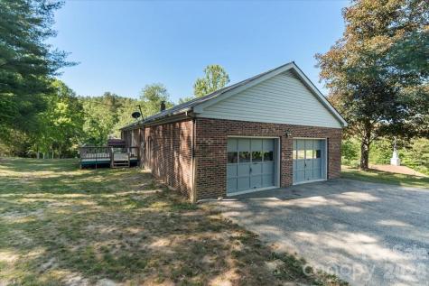 14 Jack Sullins Road Spruce Pine NC 28777