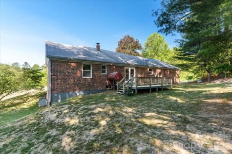 14 Jack Sullins Road Spruce Pine NC 28777