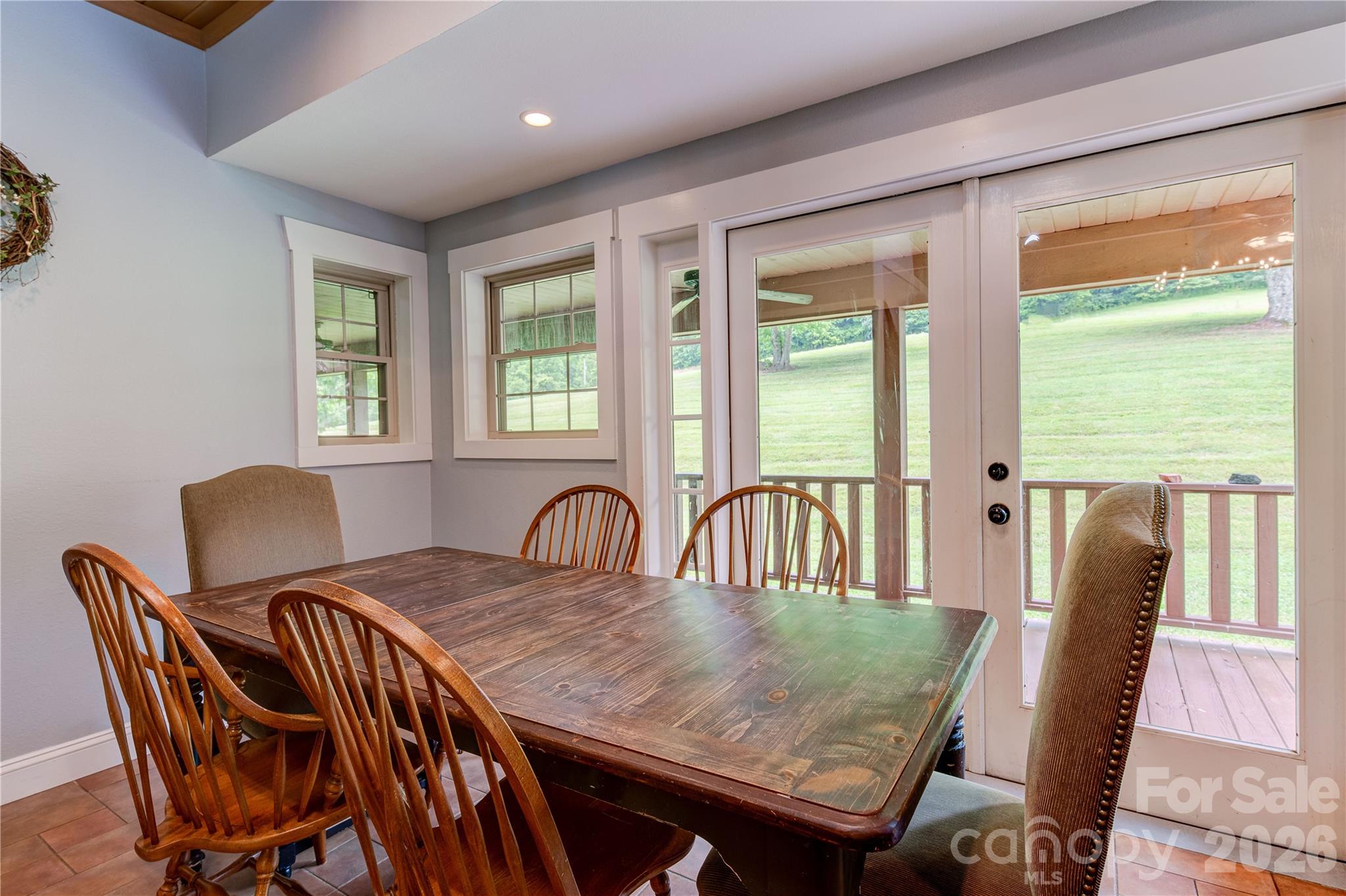 97 Circle E Ranch Road Burnsville NC 28714