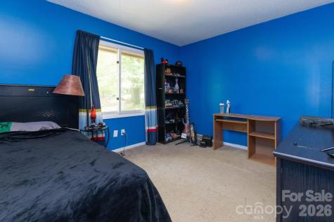 5 Wildwood Circle Fletcher NC 28732