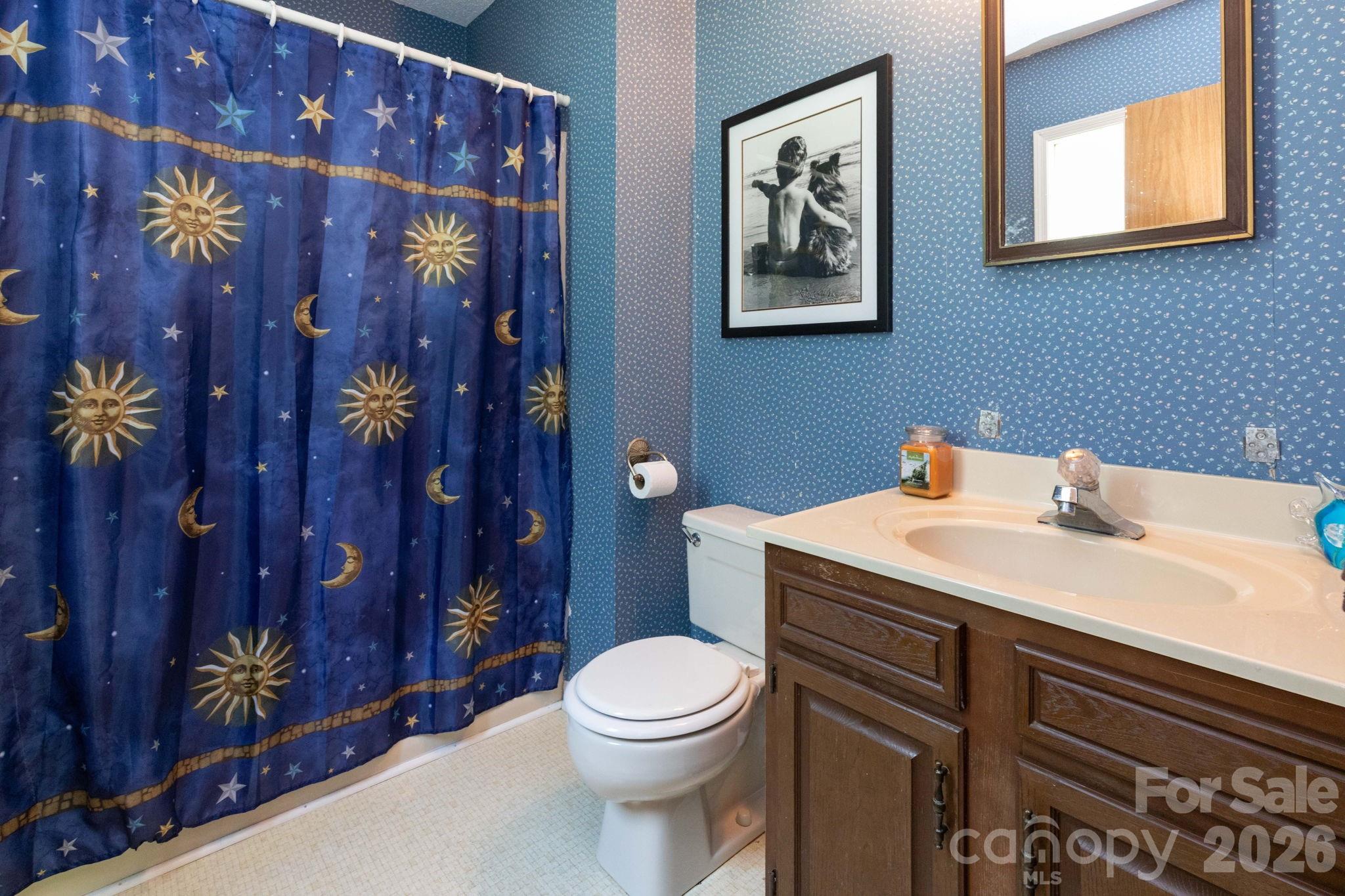 5 Wildwood Circle Fletcher NC 28732