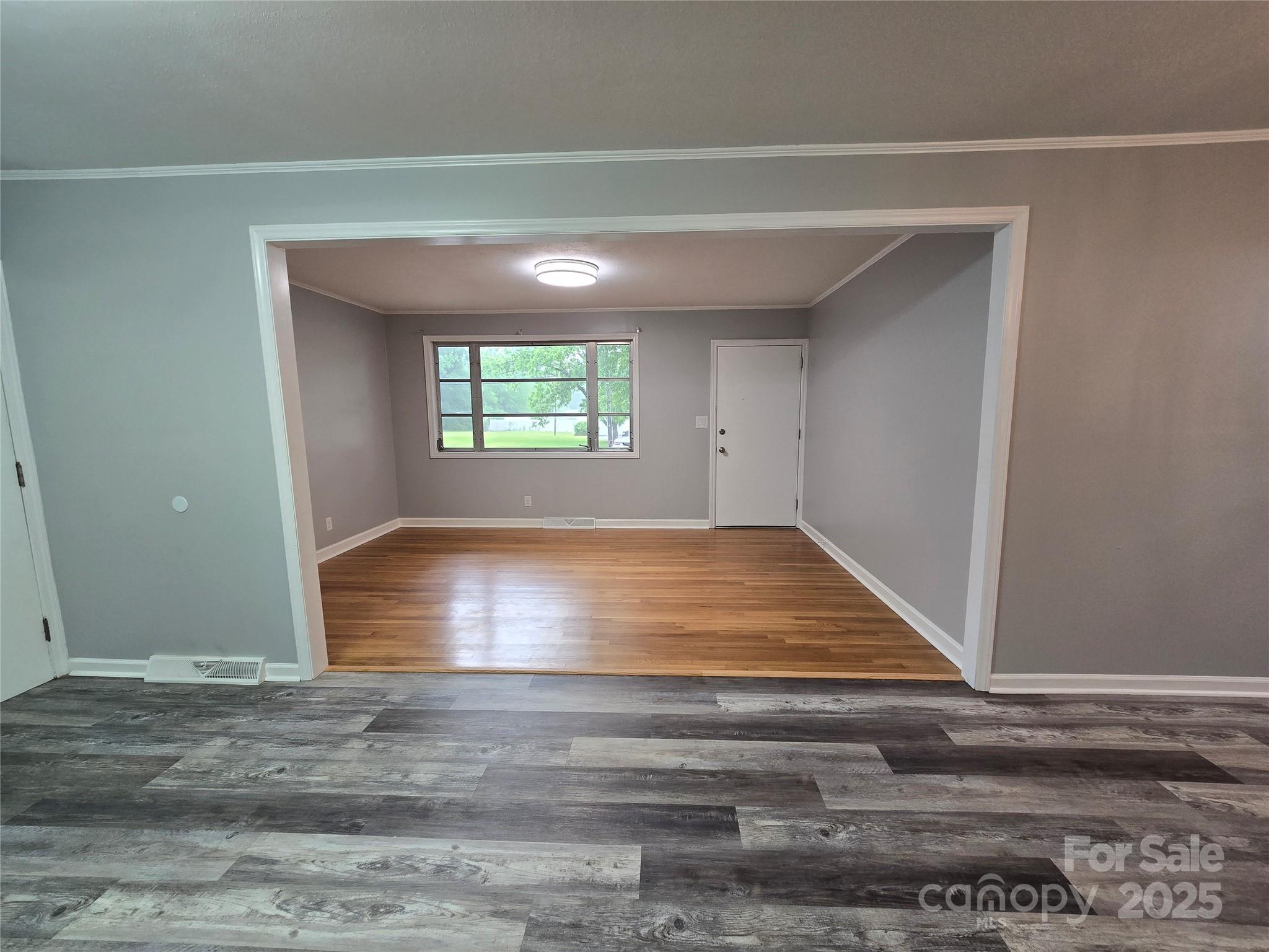 2218 W 5th Avenue Gastonia NC 28052