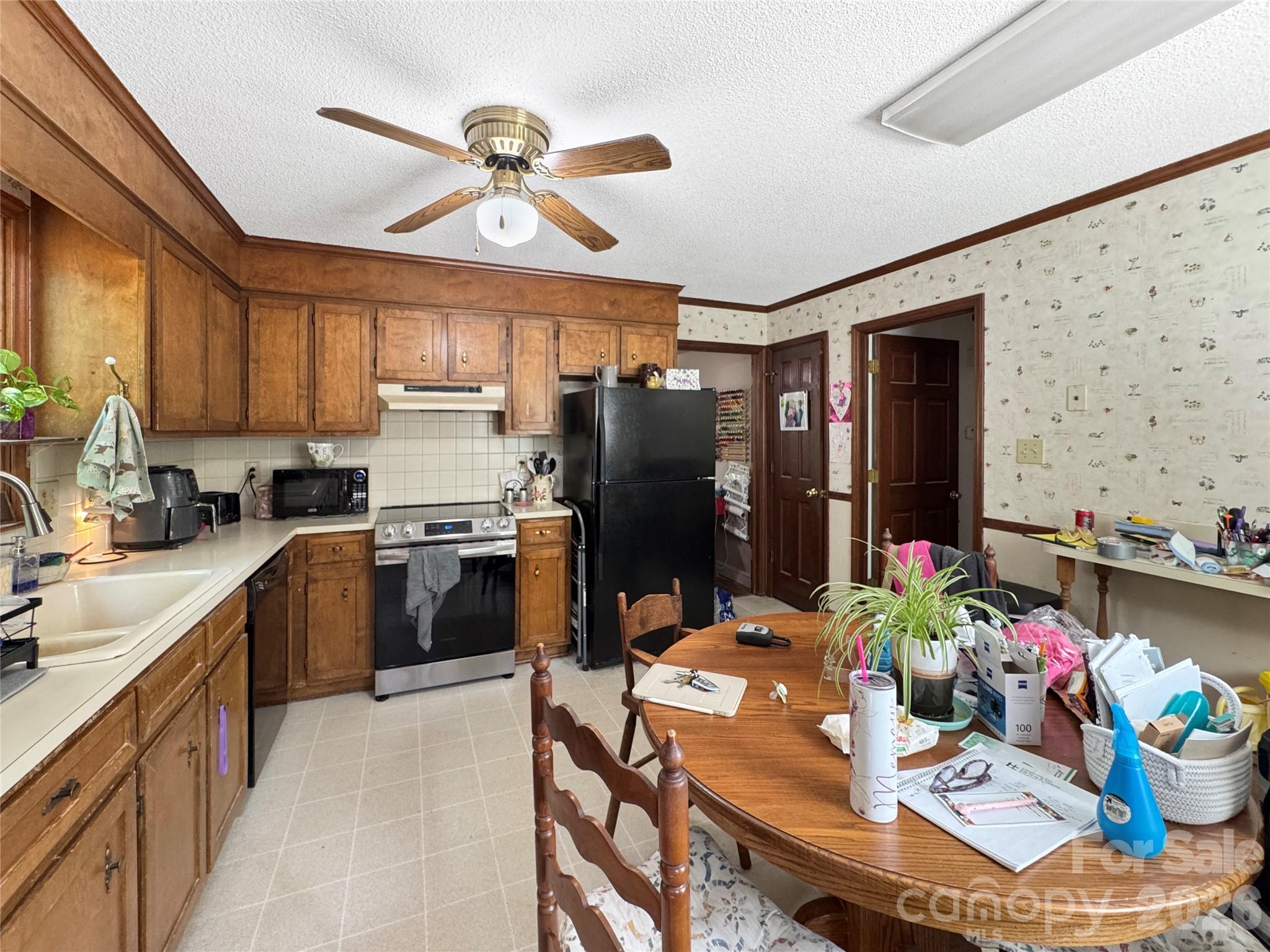 8209 Saddlehorse Lane Charlotte NC 28215