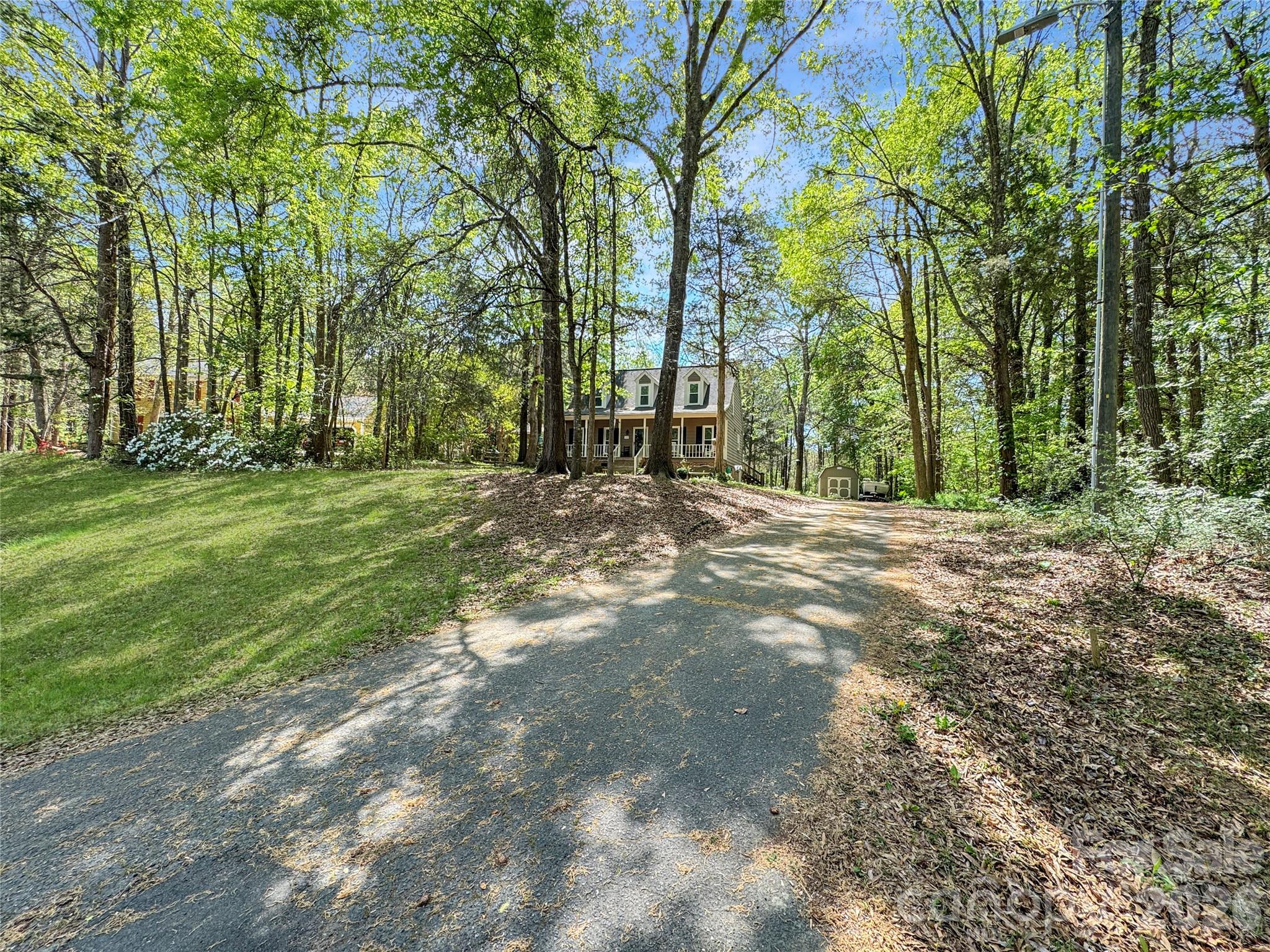 8209 Saddlehorse Lane Charlotte NC 28215