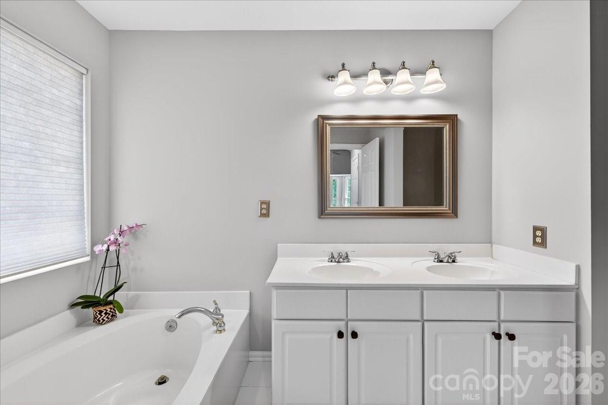 2843 Redfield Drive Charlotte NC 28270