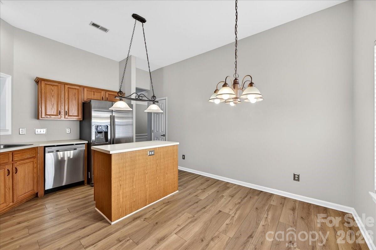 2843 Redfield Drive Charlotte NC 28270
