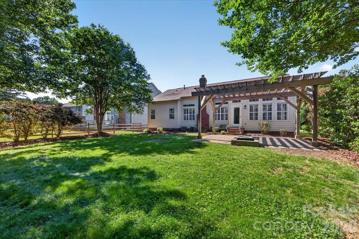 2843 Redfield Drive Charlotte NC 28270