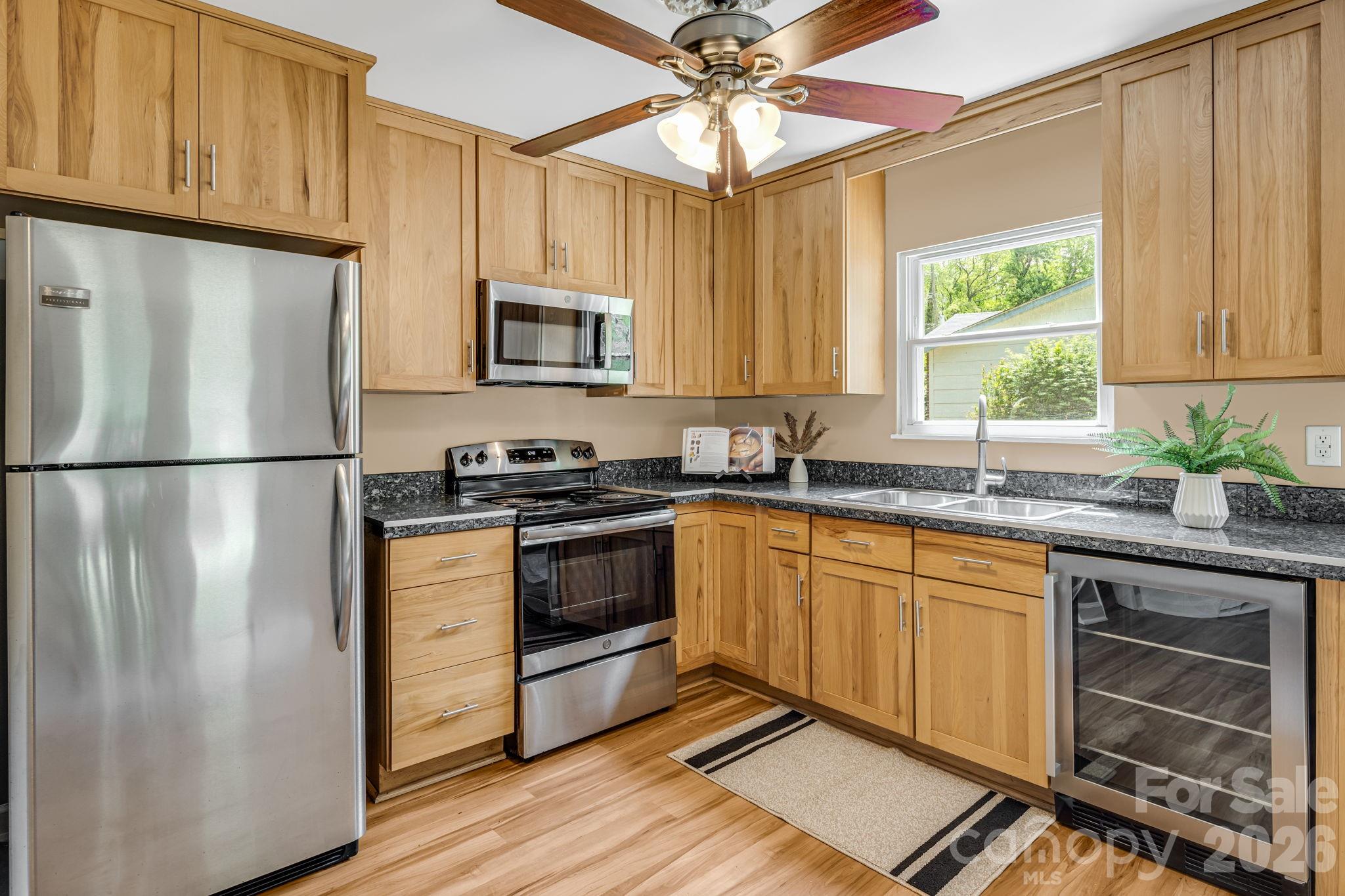 82 Lees Creek Road Asheville NC 28806