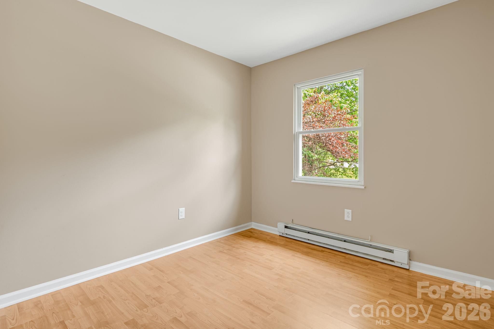 82 Lees Creek Road Asheville NC 28806