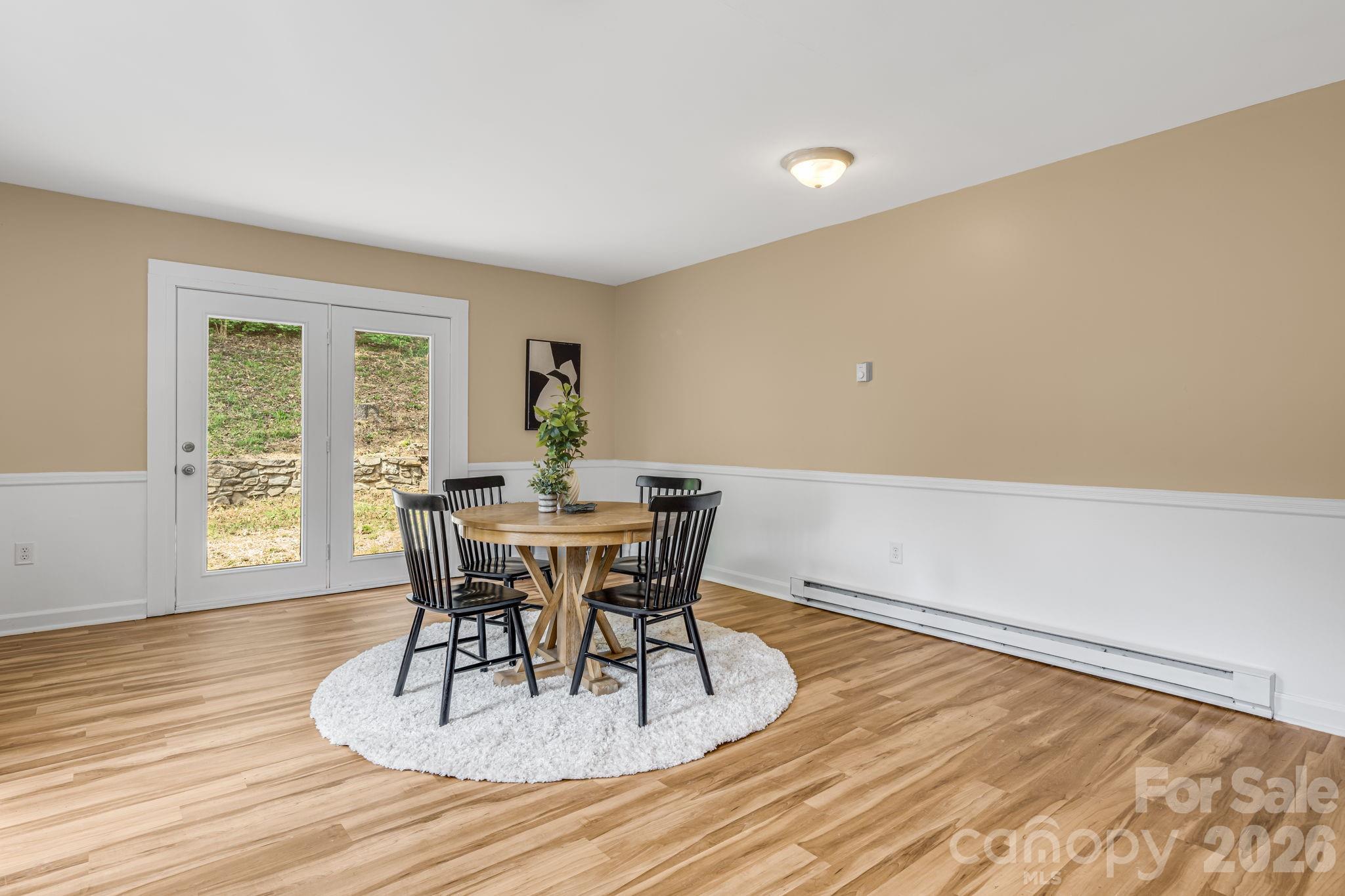 82 Lees Creek Road Asheville NC 28806