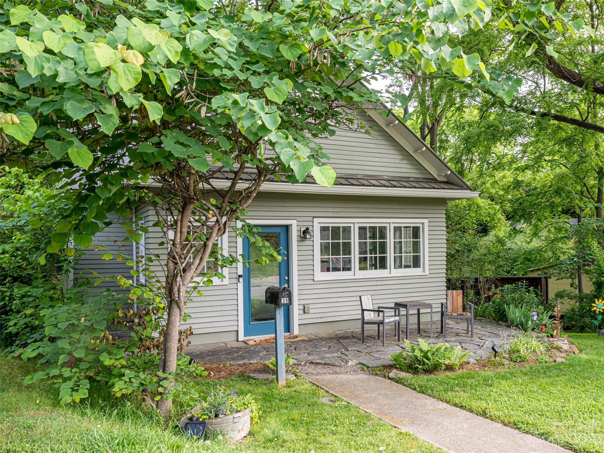 39 Magnolia Avenue Asheville NC 28801