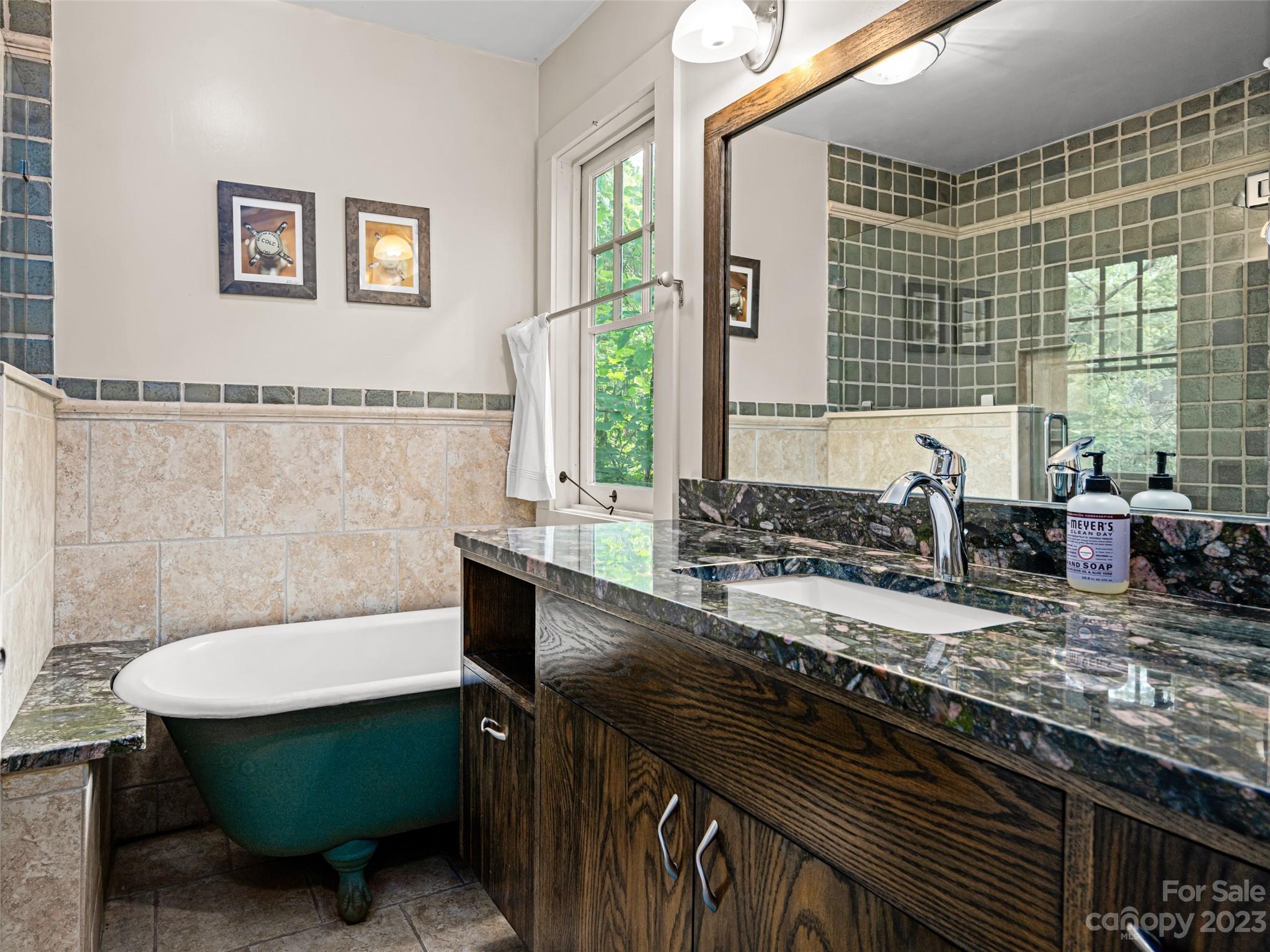 39 Magnolia Avenue Asheville NC 28801