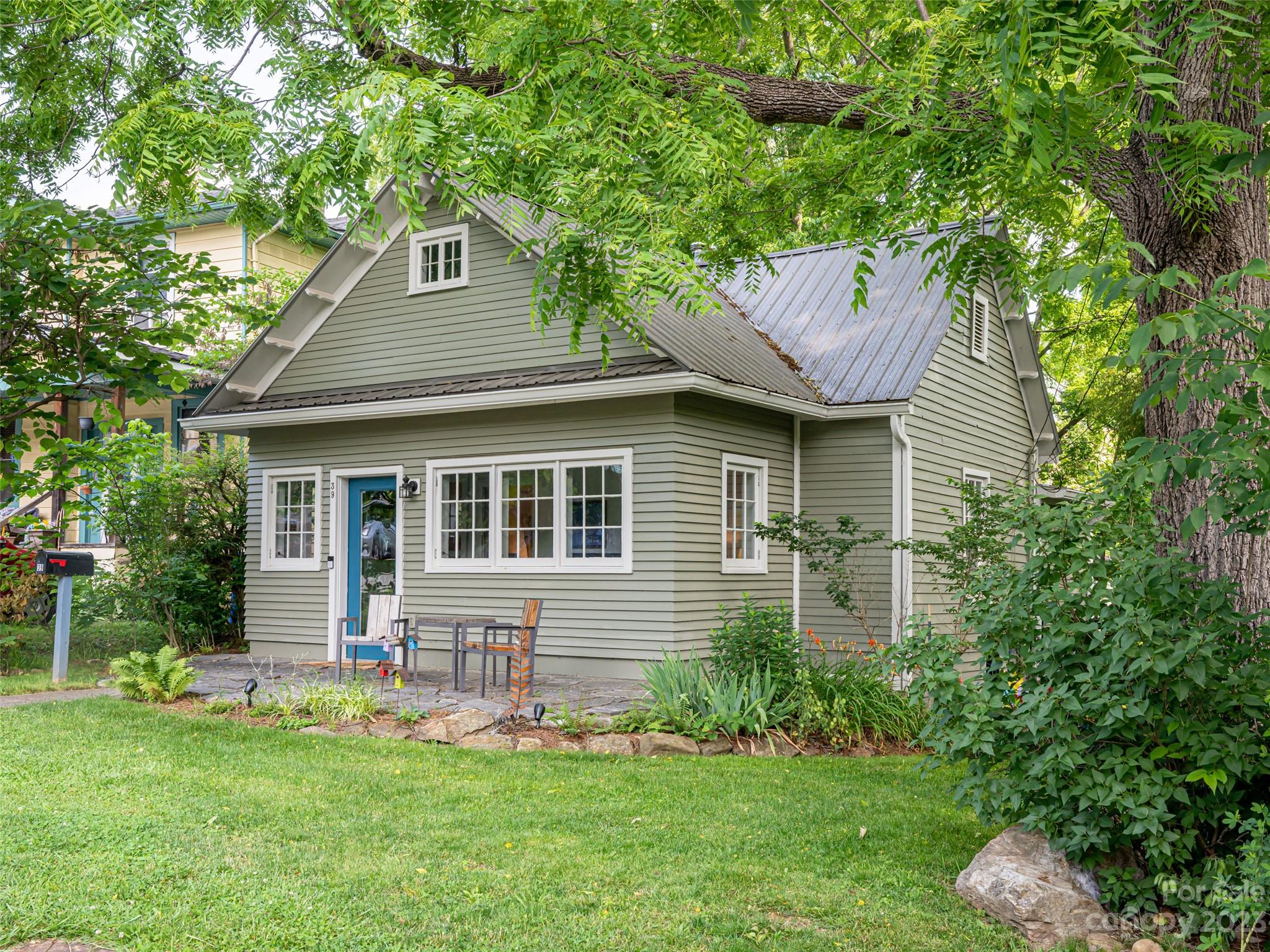 39 Magnolia Avenue Asheville NC 28801