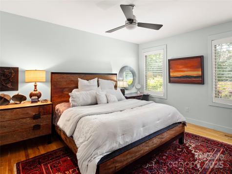 40 Overlook Road Asheville NC 28803