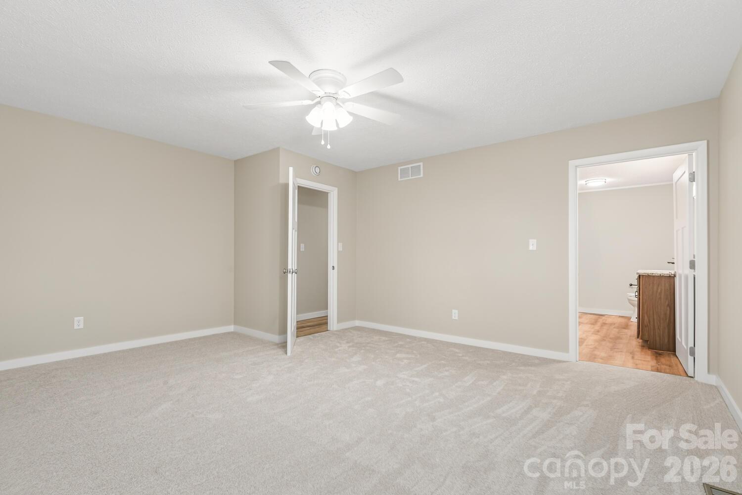 126 Anthony Drive East Flat Rock NC 28726