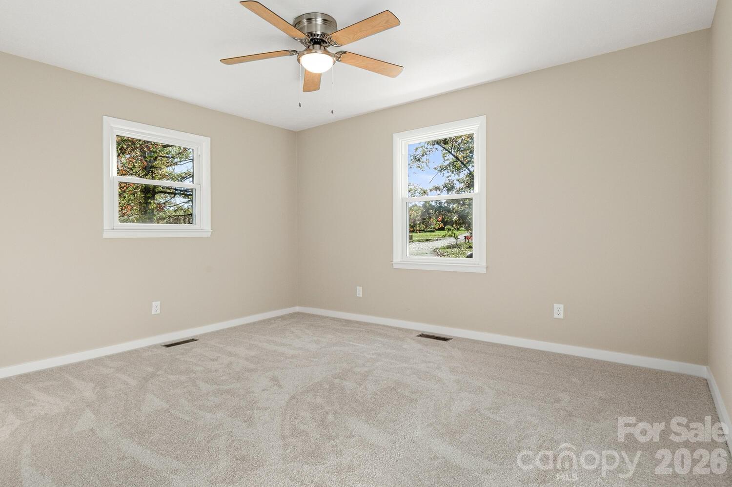 126 Anthony Drive East Flat Rock NC 28726