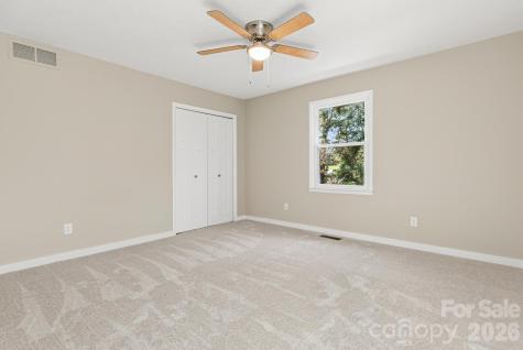 126 Anthony Drive East Flat Rock NC 28726