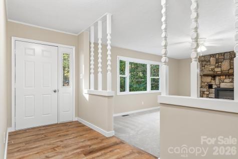 126 Anthony Drive East Flat Rock NC 28726