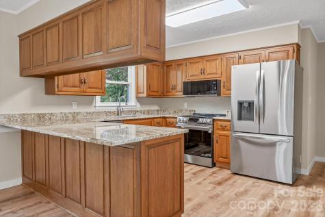 126 Anthony Drive East Flat Rock NC 28726