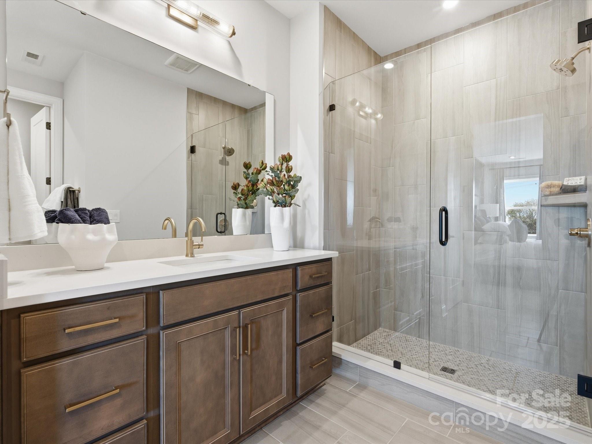 5115 Hoptree Street Charlotte NC 28277