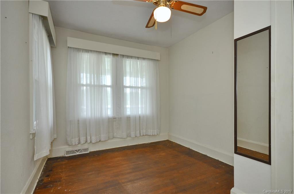 104 Mitchell Avenue Asheville NC 28806