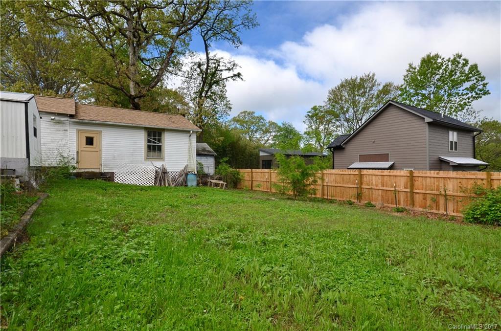 104 Mitchell Avenue Asheville NC 28806