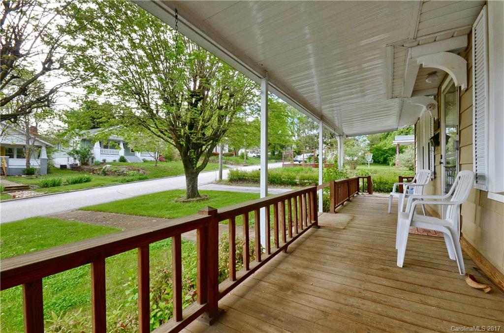 104 Mitchell Avenue Asheville NC 28806
