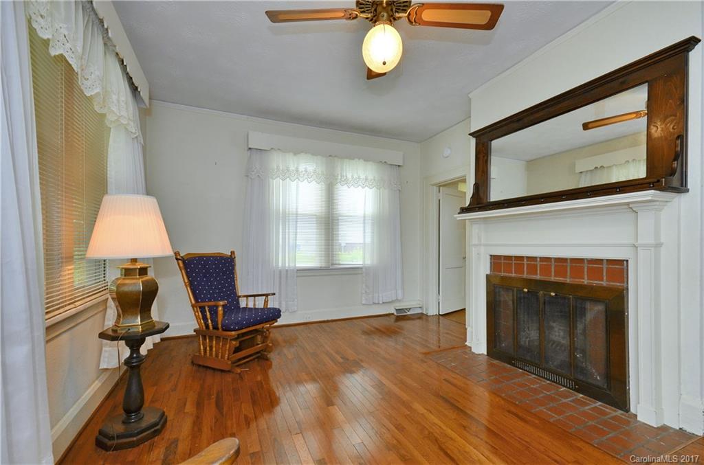 104 Mitchell Avenue Asheville NC 28806