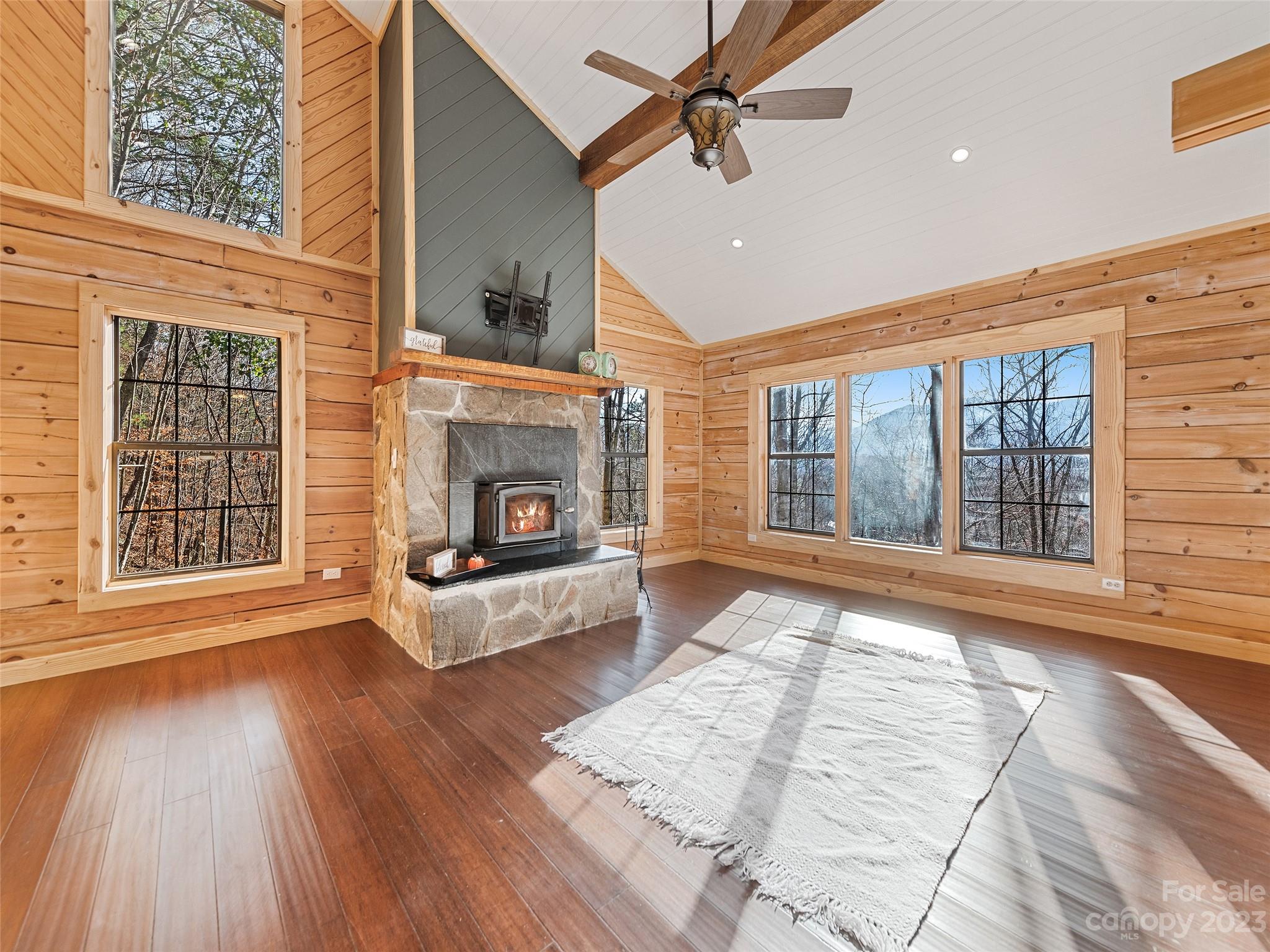 81 Bogie Lane Waynesville NC 28785