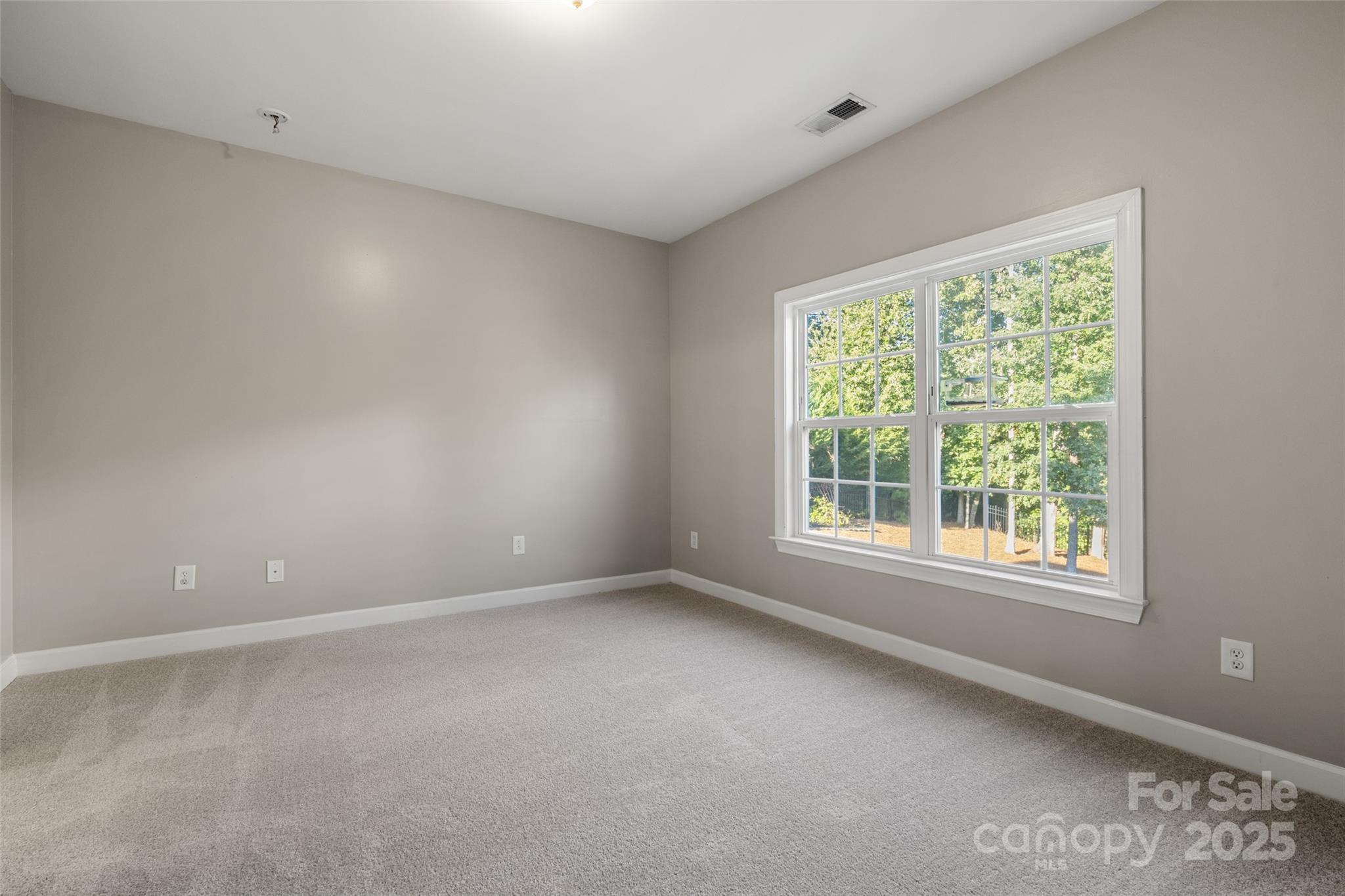 16001 Arabian Mews Lane Charlotte NC 28278