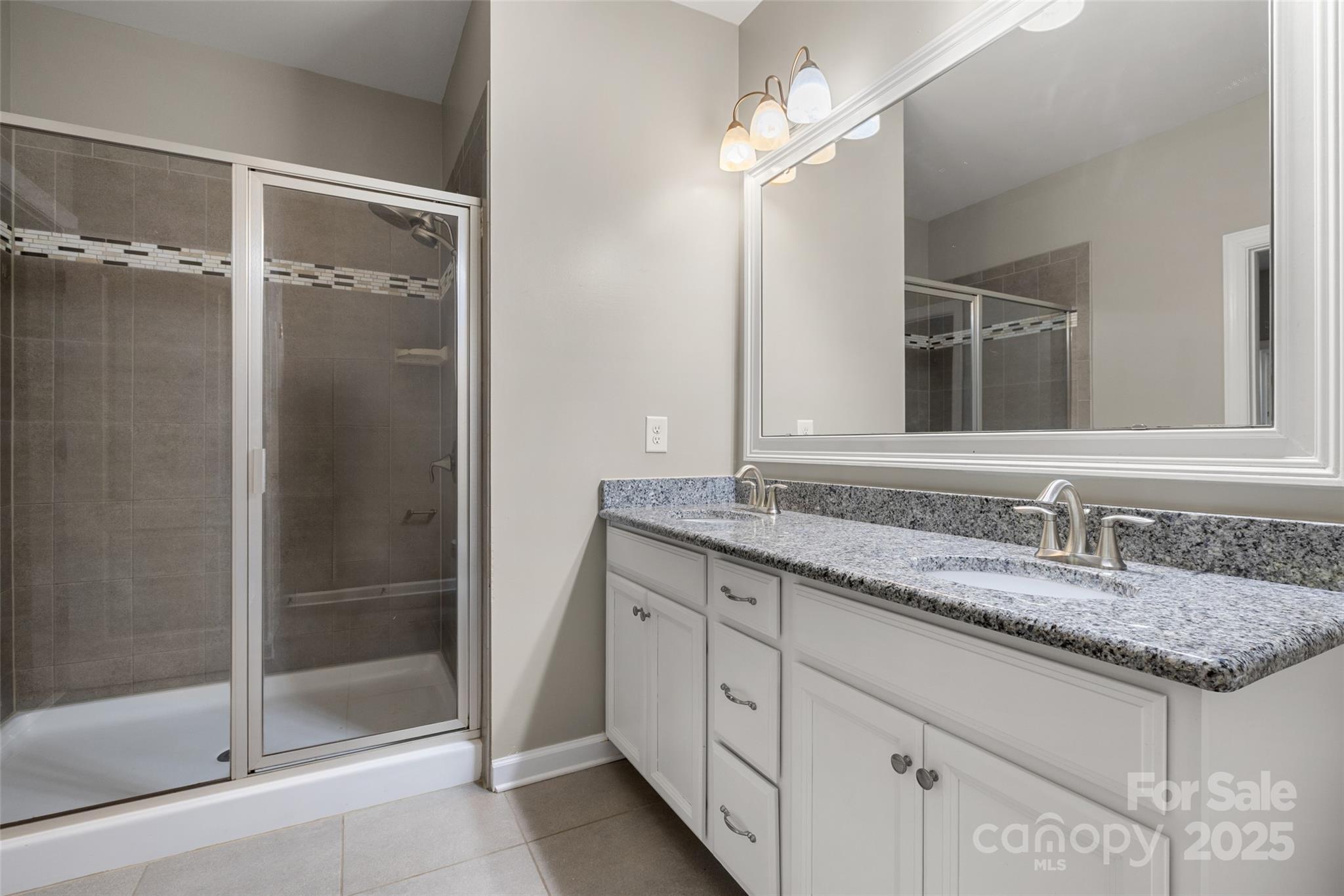 16001 Arabian Mews Lane Charlotte NC 28278