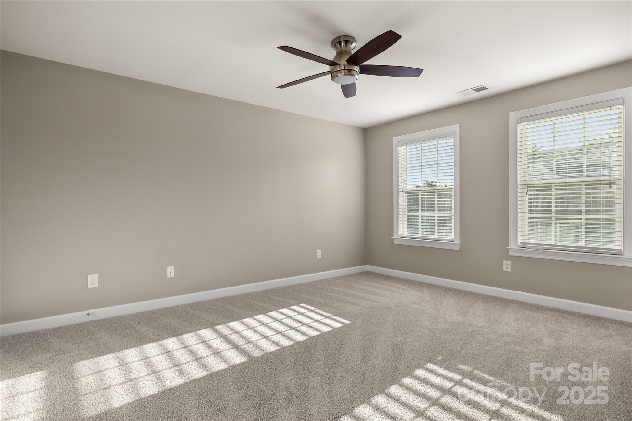 16001 Arabian Mews Lane Charlotte NC 28278