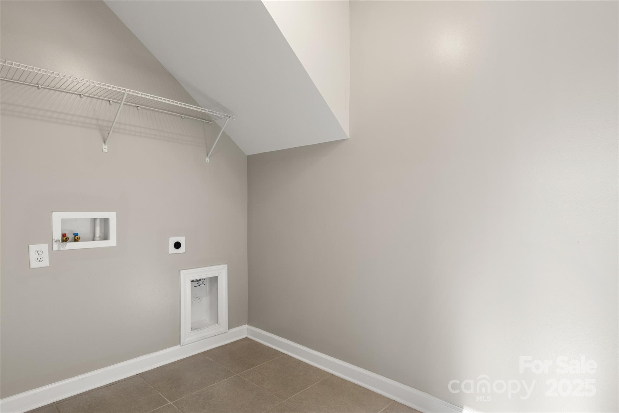 16001 Arabian Mews Lane Charlotte NC 28278