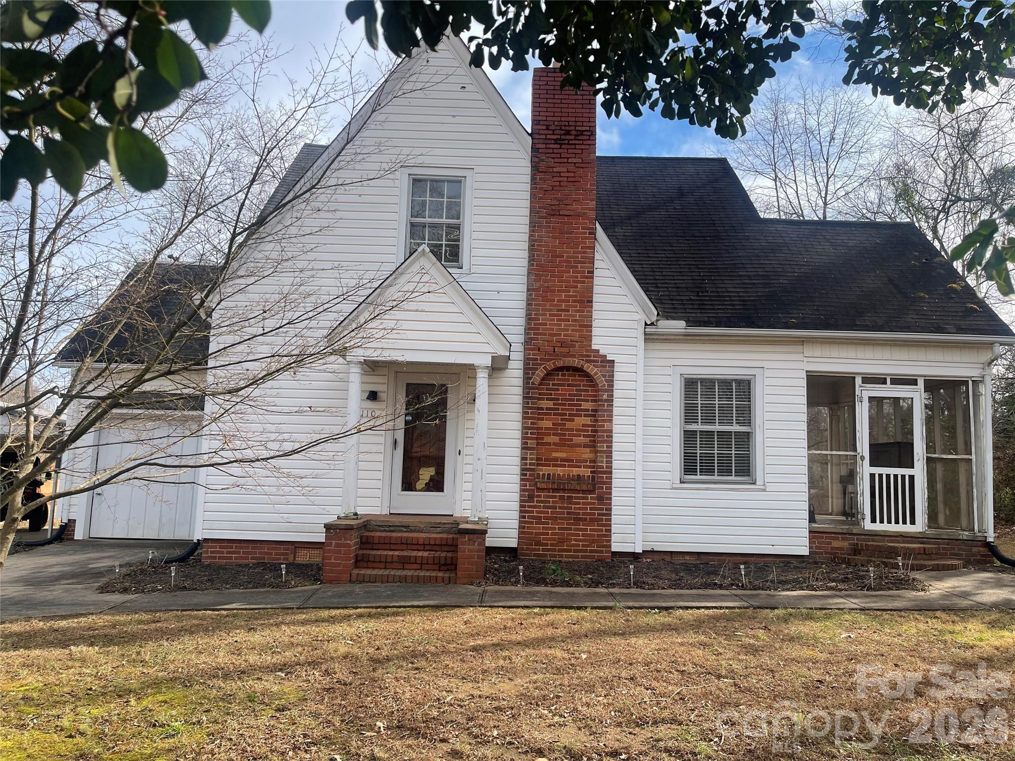 110 N Academy Street Mooresboro NC 28114